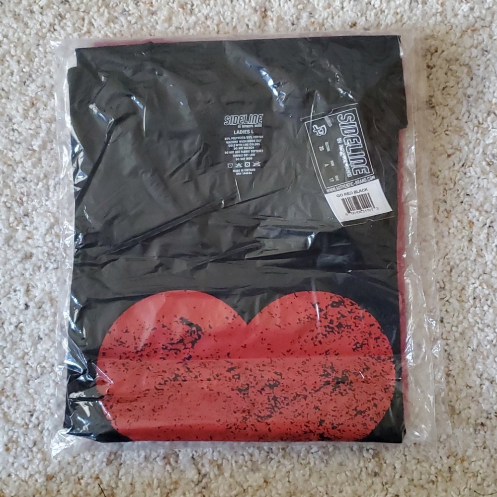 Tee shirts